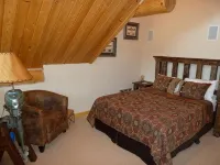 Log Home Great for Families!  Walk to Frisco Main Street. Near Copper Mtn. - 무료 와이파이