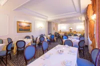 Hotel Royal - servizio colazione