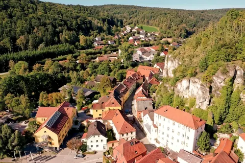 Callm-Hotel - Inns