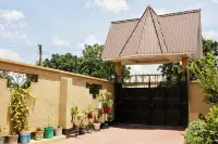 Catherine's Home near Kilimanjaro Airport (JRO) - 2 ดาว