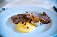 Alpenhotel Weitlanbrunn - ที่มีสระว่ายน้ำ