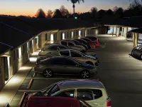 Northpoint Motel Apartments - Parkplatz