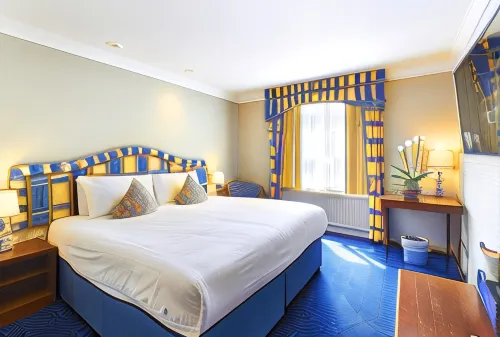 The George Hotel - parcheggio