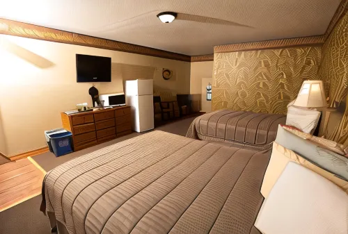 Blue Spruce Motel - 2-Star