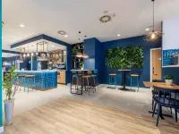 Travelodge Bilbao Sestao - バー
