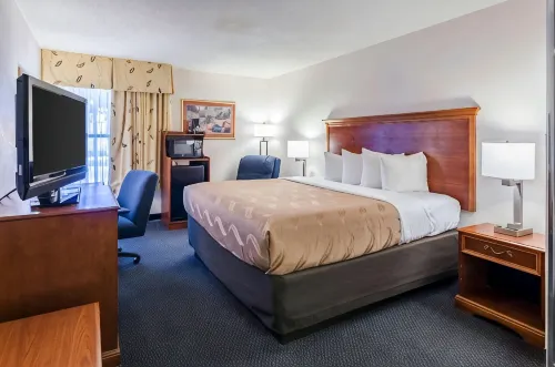 Quality Inn Lynchburg Near University - parkir
