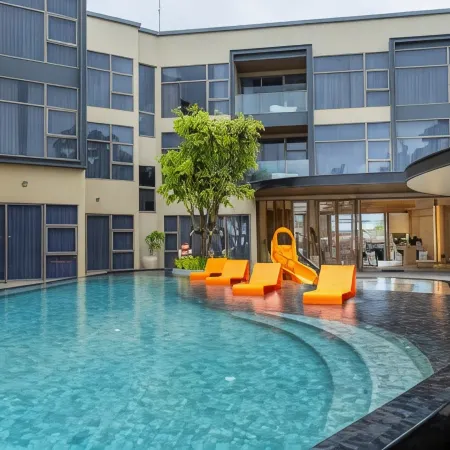 Curva Beach Hotel
