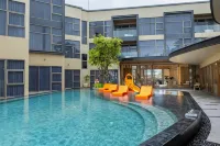 Curva Beach Hotel - ติดทะเล
