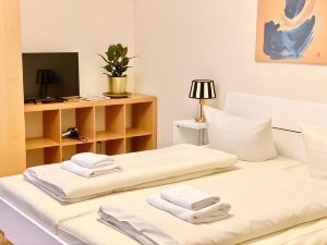 Hotel Arena Rooms - Berlin Mitte