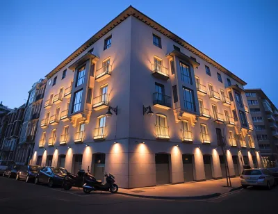 Nexus Valladolid Suites & Hotel Các khách sạn gần BEST Valladolid