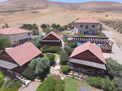 Yagorov Chalet فنادق في Kinnerot