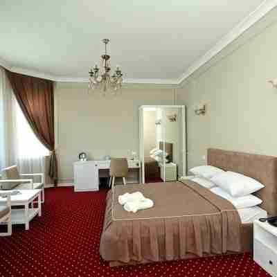 Miraj Hotel Rooms