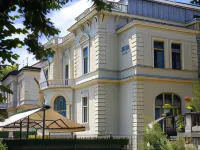 Alice Hotel Hotels near Heroes' Square