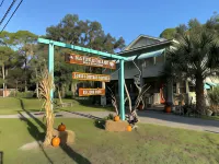 Nature Coast Inn and Cottages Hotels in Inglis