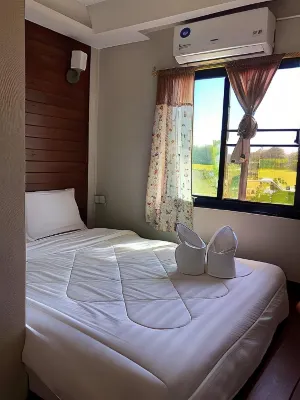 Phu Prom Dao Farmstay Hotels near Wat Khao Bang Hoei Chumphon Simaram