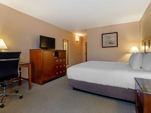 Best Western Staunton Inn