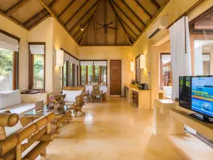 High Season Pool Villa & Spa