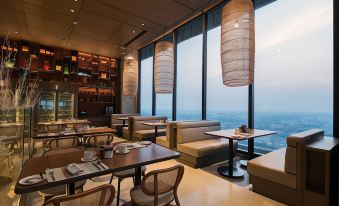 Ad Lib Hotel Khon Kaen