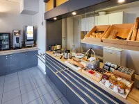 B&B HOTEL Paris Nord 18ème Hotels in Saint-Denis