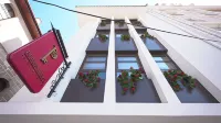 Pertevniyal Aziziye Hotel Отели в г. Конья