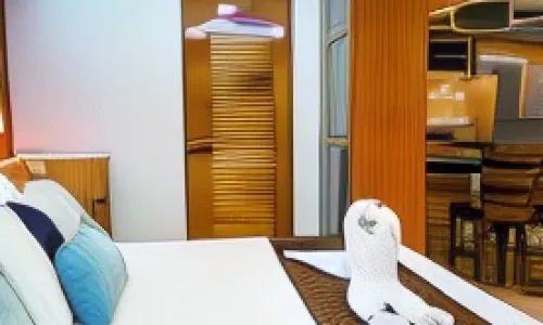 Clockworkorange Luxury Suites
