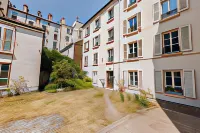 Bright Apartment Near Bois de Vincennes 4P1Br Hotel di Saint-Mande