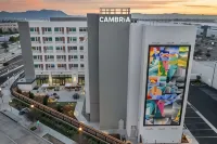 Cambria Hotel Burbank Airport