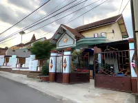 ZZZ Hostel Ijen Hotels in 