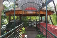 Amblee Holiday Resort Hotels in Mandya