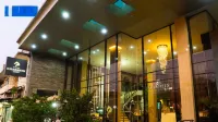 Hotel Dharmein Hotels near Point Square
