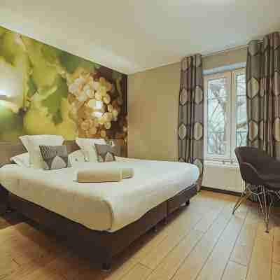Auberge de Clochemerle Hôtel-spa privatif & Restaurant 1 étoile MICHELIN Rooms