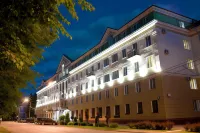 Volhov Hotel Hotel in zona Cremlino di Velikij Novgorod