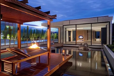Fairmont Pacific Rim