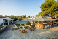 Coral Blue Beach Hotel Gerakini - 3-Sterne
