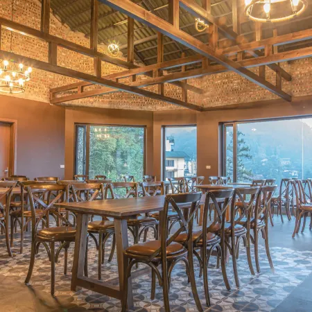 Sapa Pine Hill Eco Lodge