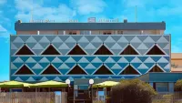 Hotel Lido Garda Hotels near Teatro Romano