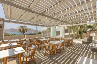 Parian Lithos Residence