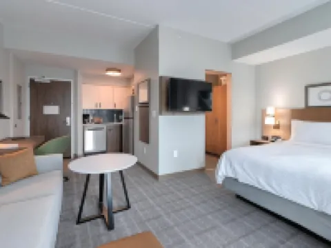 Staybridge Suites PIGEON FORGE - SMOKY MTNS by IHG ピジョン・フォージのホテル