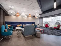 Tru by Hilton Chesapeake Greenbrier