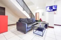 Hotel O Rappocini Near Rsia Paramount Hotels in Rappocini