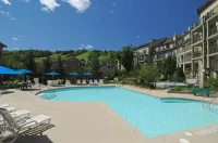 Blue Mountain Resort Village Suites - Beach