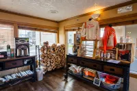 Ebb Tide Oceanfront Inn