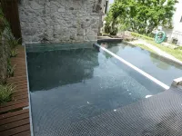 裡貝林霍家庭旅館 - 游泳池