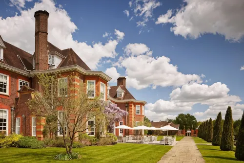 Barnett Hill Hotel Hotel di Cranleigh