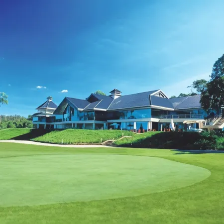 Riverside Oaks Golf Resort