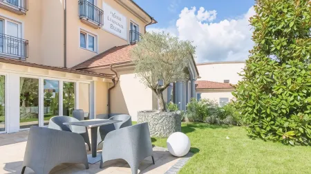 Heuboden Hotel Landhaus Blum Отели в г. Айхштеттен