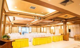 Asia Lampang Hotel