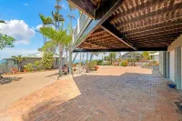 Beachfront Holiday House