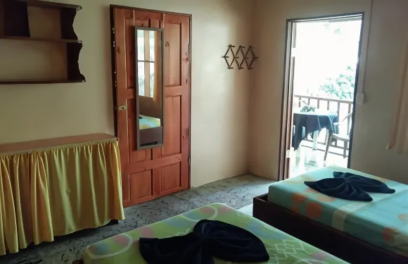 Algebra Cabinas（代數小屋）