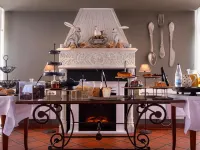 Le Verger des Châteaux, The Originals Relais - 朝食